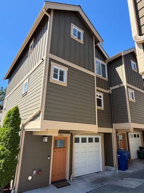 Ballard Townhouse – photo 1