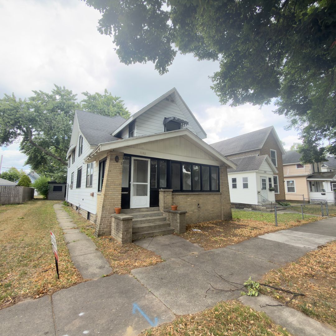 Grand Rapids Apartment: 1140 Fremont Ave NW