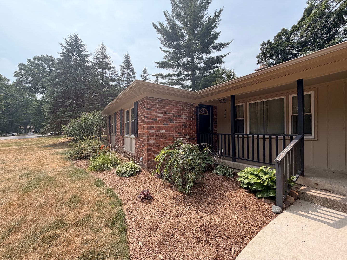 Kentwood Apartment: 5729 Ridgebrook Ave Se
