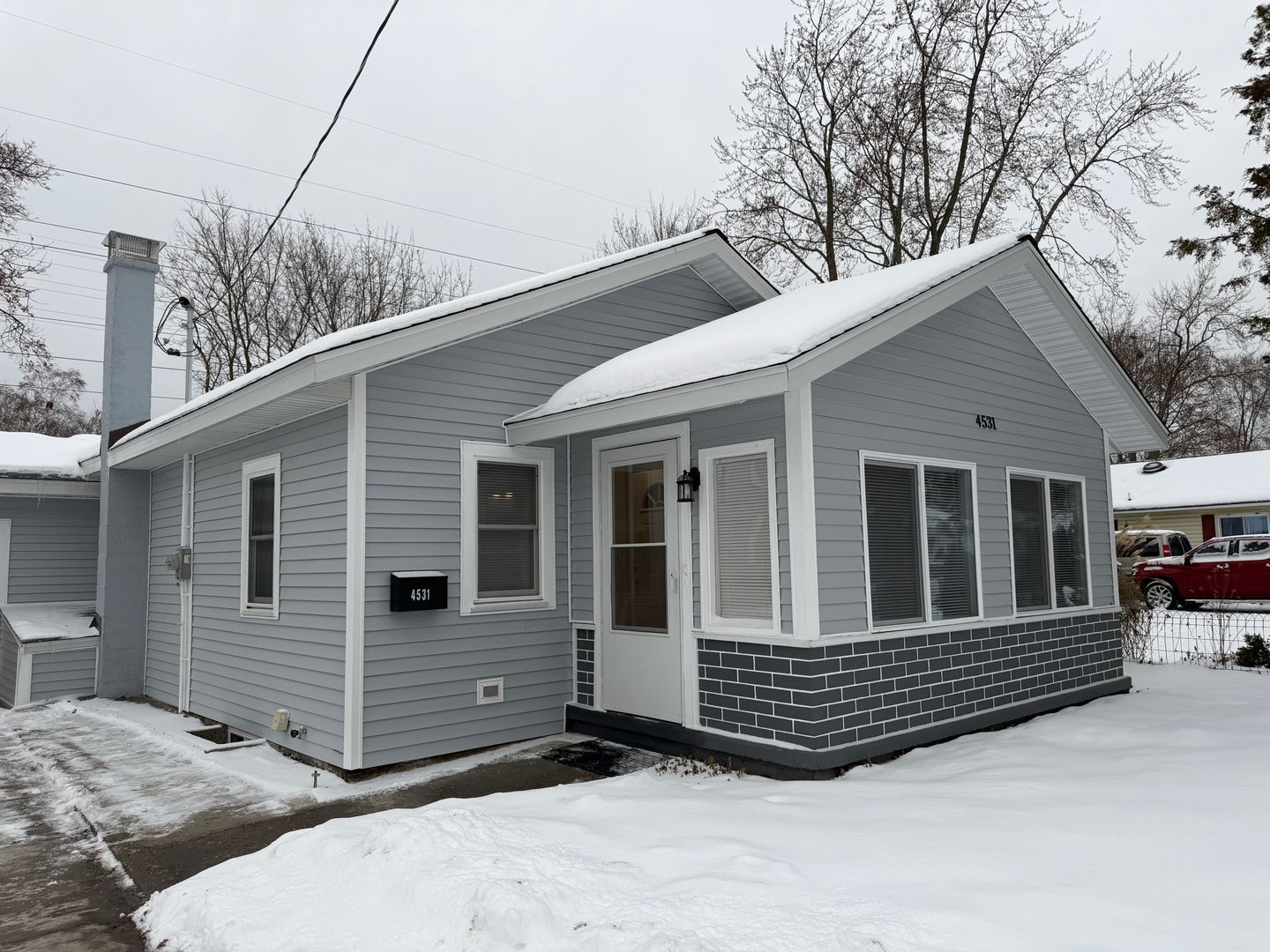 Wyoming House: 4531 Pinehurst Ave SW