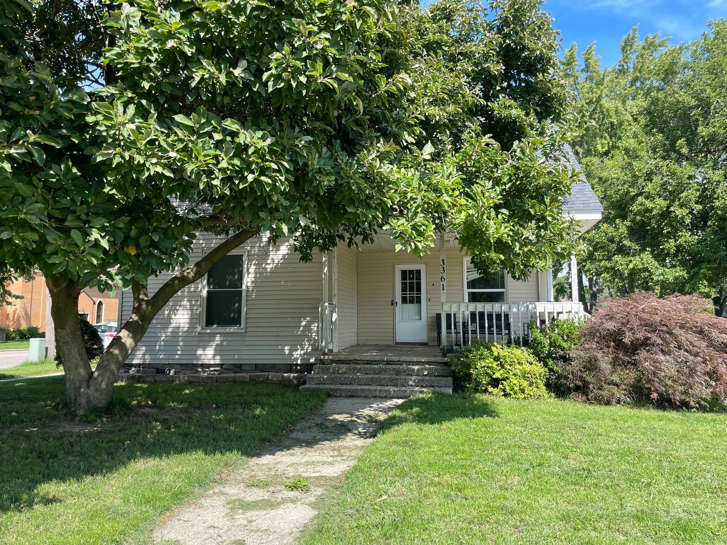 Hudsonville Apartment: 3361 Van Buren St.