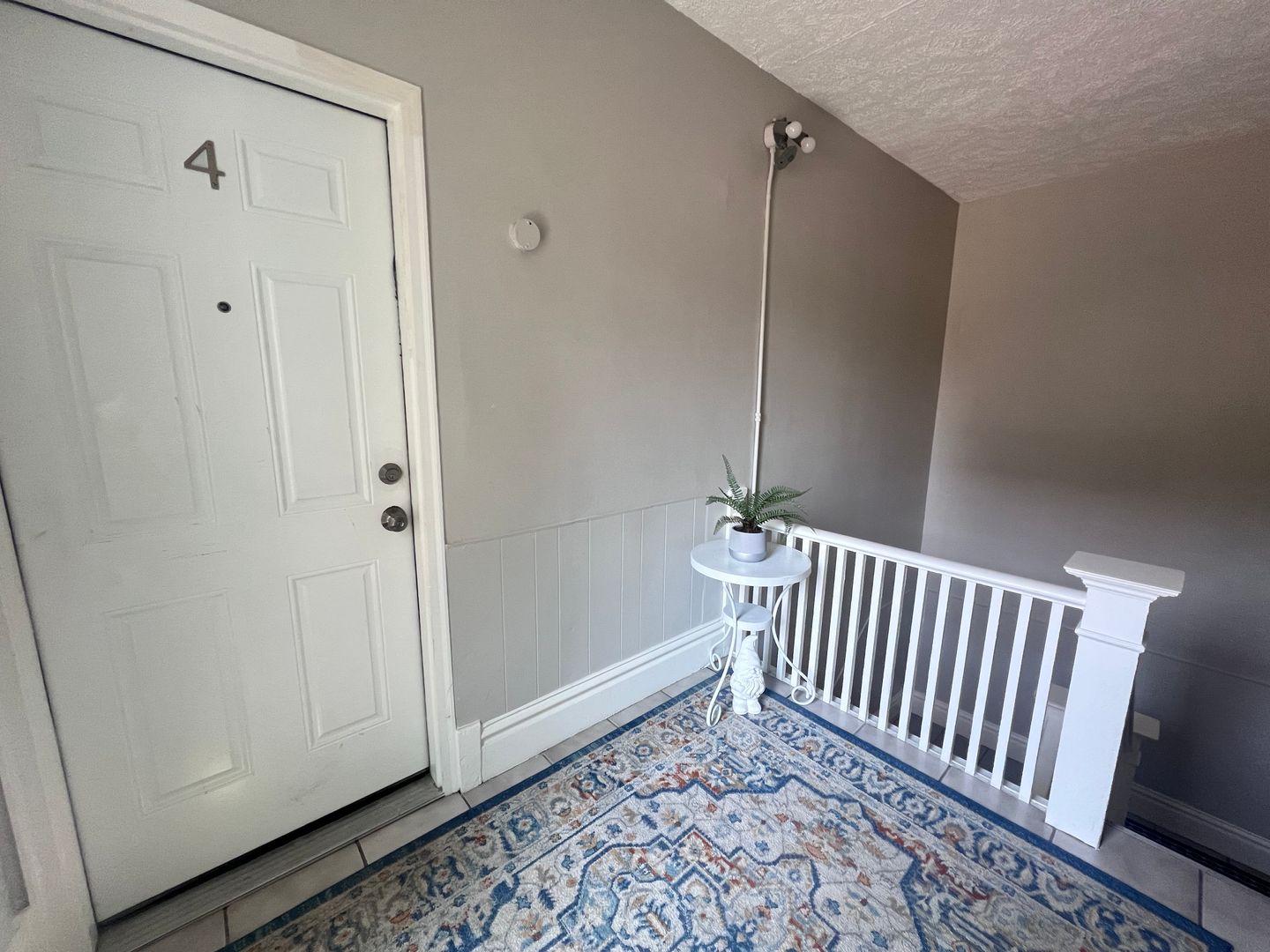 Grand Rapids Apartment: 633 Coit Ave NE