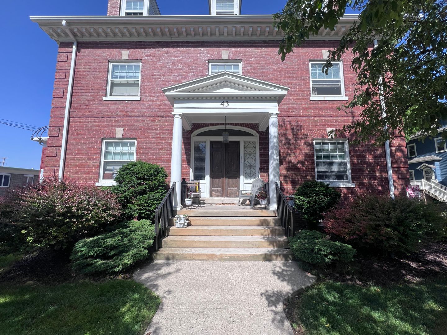 Grand Rapids Apartment: 43 Lafayette Ave SE