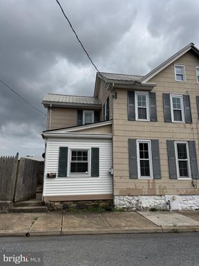 102 East Park Street