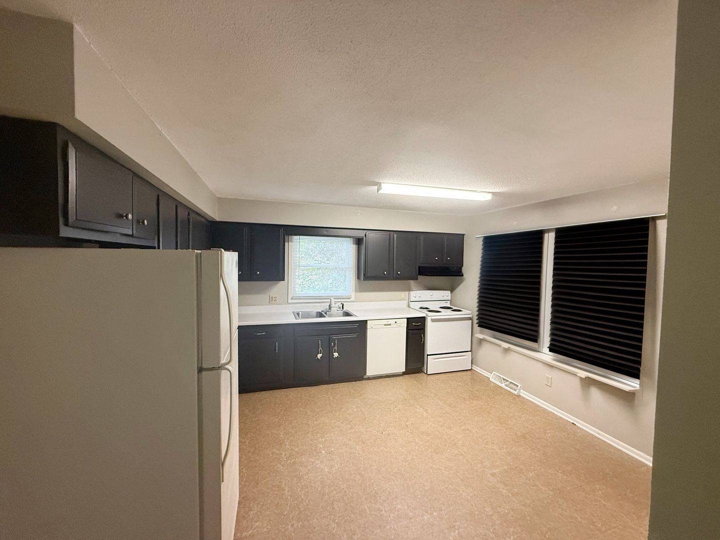La Crosse Apartment: 1213 East Ave. S.