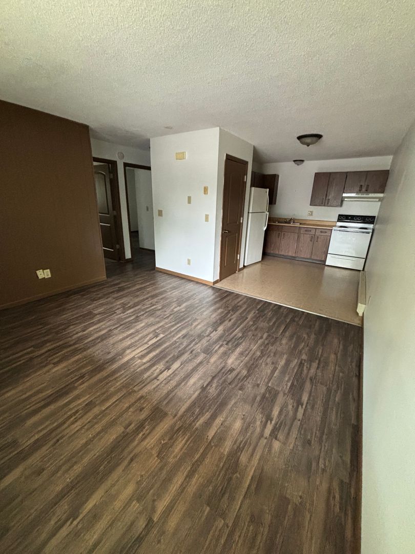 La Crosse Apartment: 828 Gould St