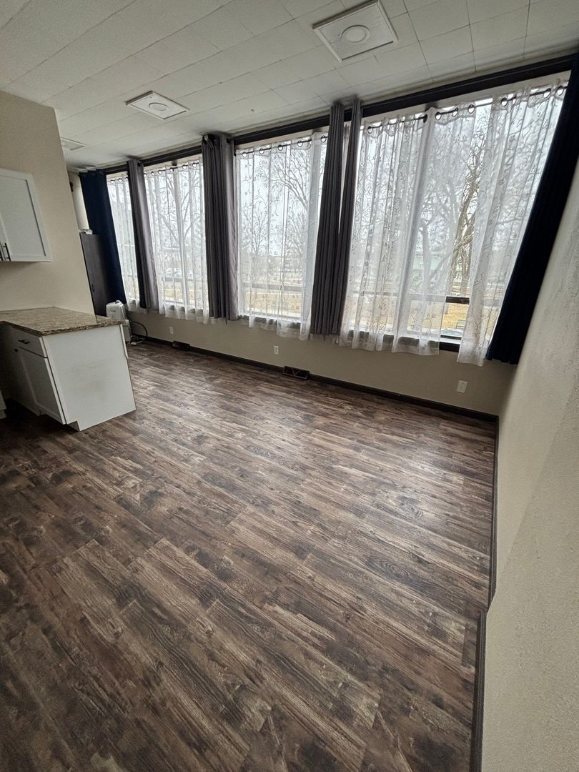 La Crosse Apartment: 720 Main St