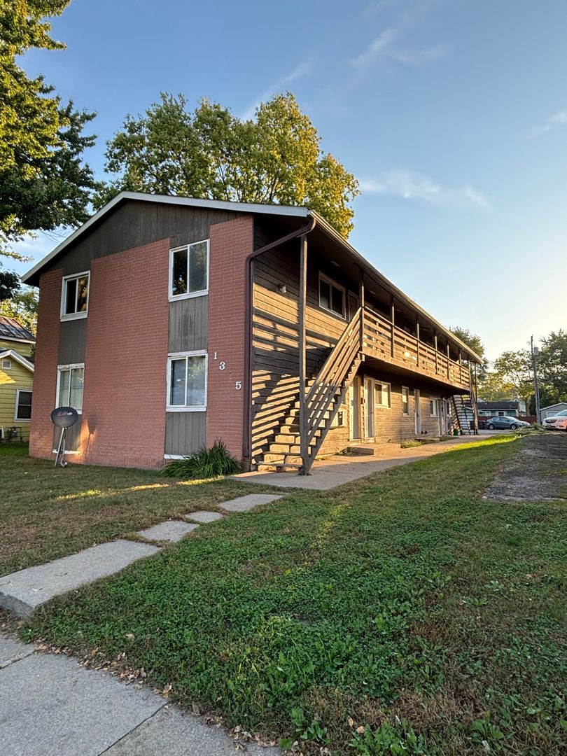 La Crosse Apartment: 1315 4th St S