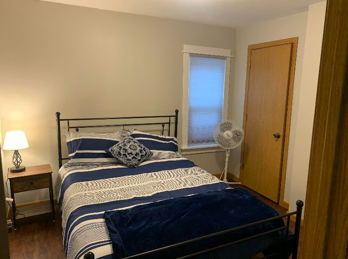 La Crosse House: 1017 Farnam St