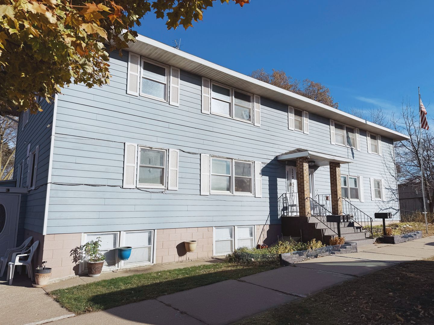 La Crosse Apartment: 525 St Andrew St