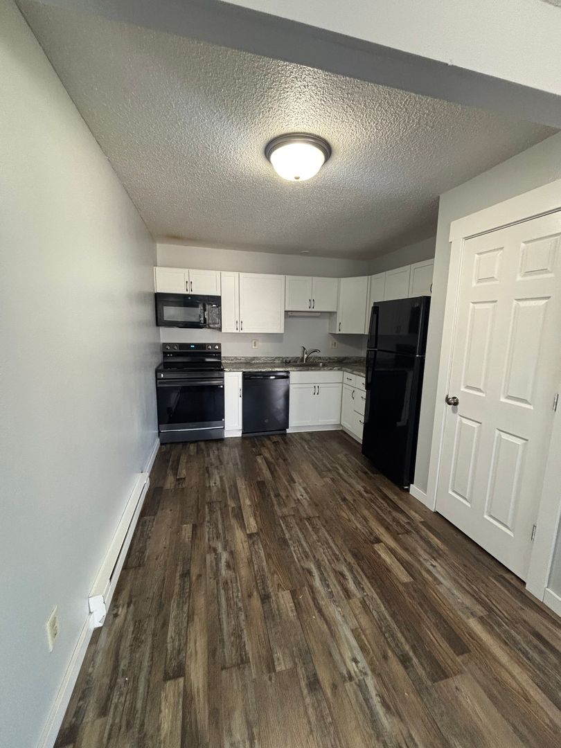 La Crosse Apartment: 828 Gould St