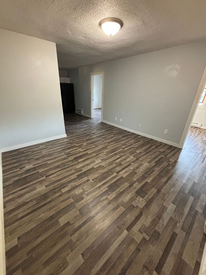 La Crosse Apartment: 1315 4th St S