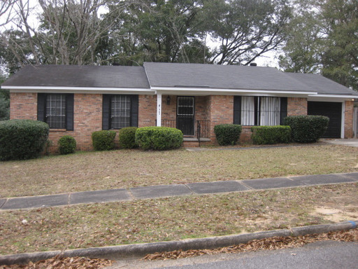 3 Bedroom 2 Bath Home off Overlook Rd – photo 1