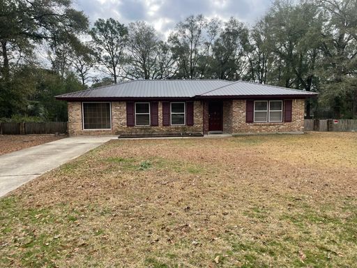 Grayton Dr. 36608 – photo 1
