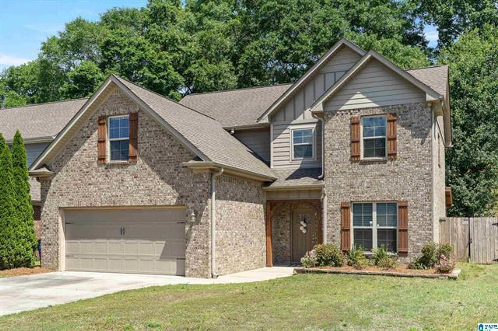 Helena House: 6510 Creek Circle