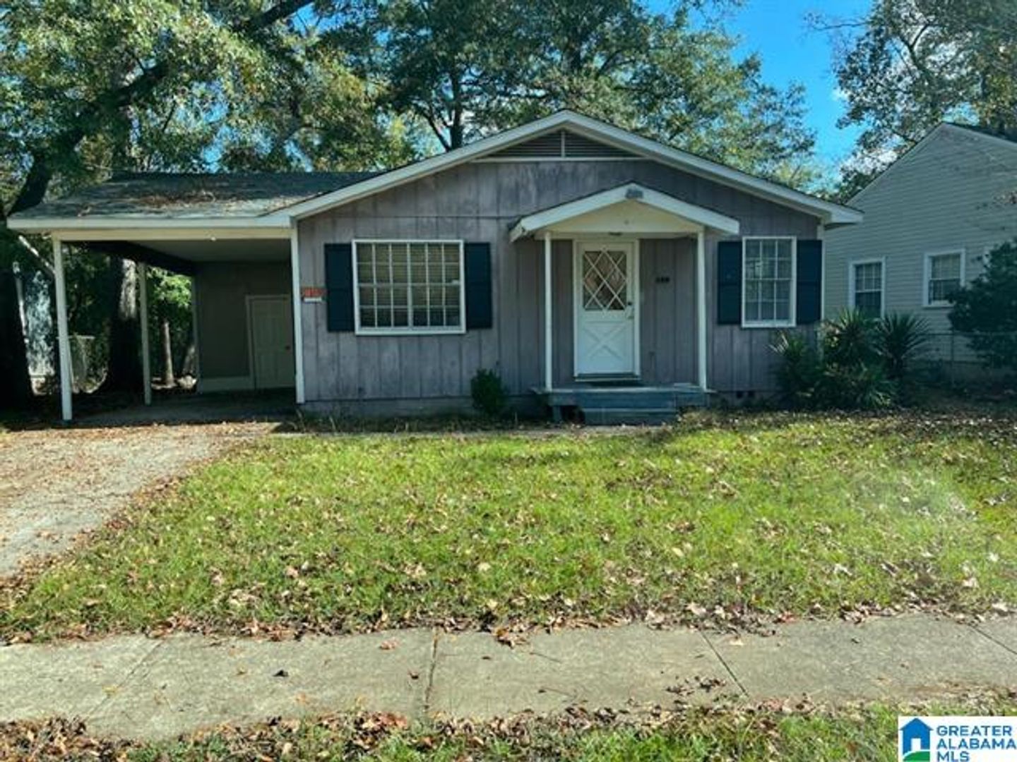 Midfield House: 120 Parkwood Street