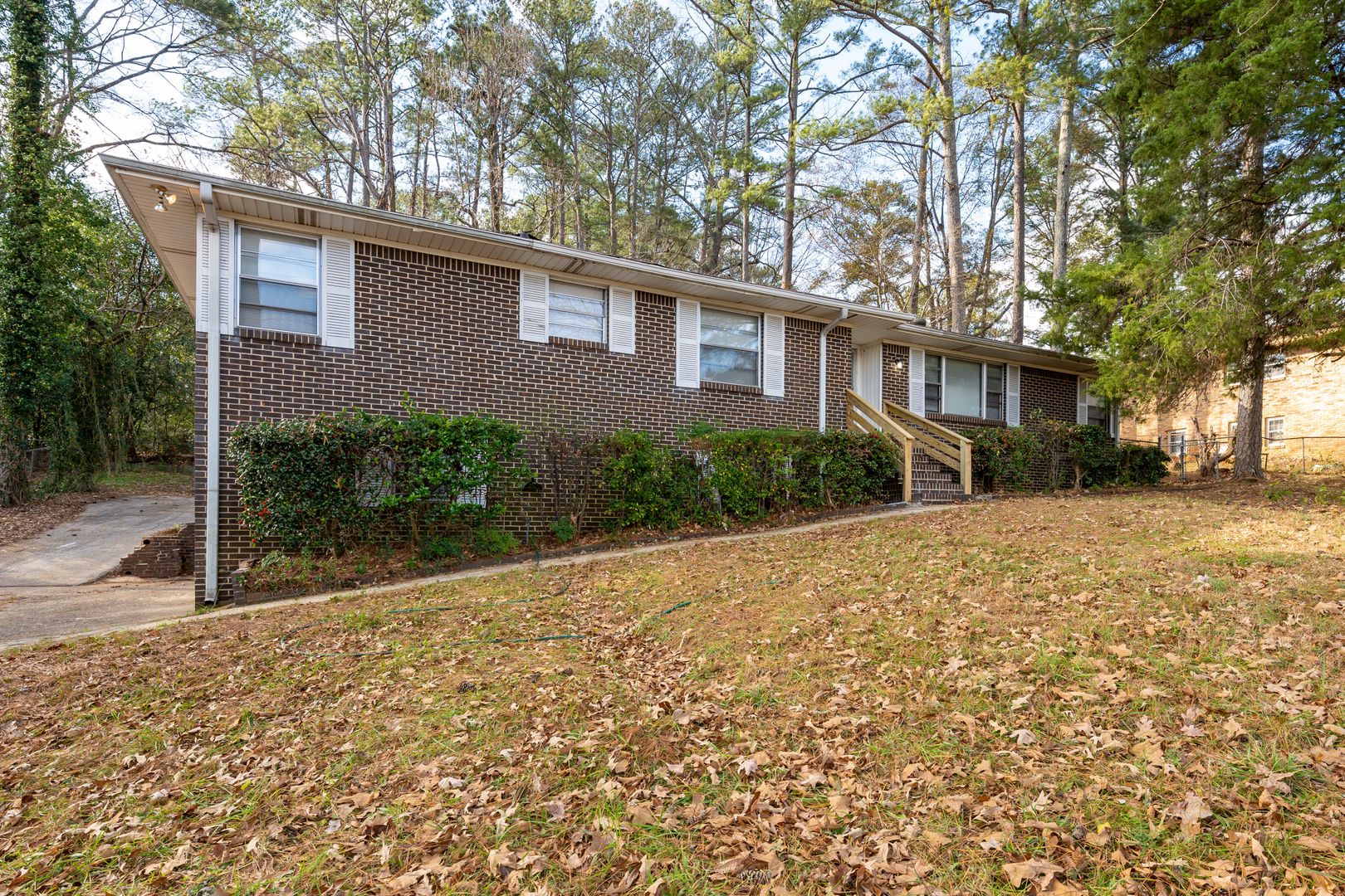 Center Point House: 1216 Huffman Road