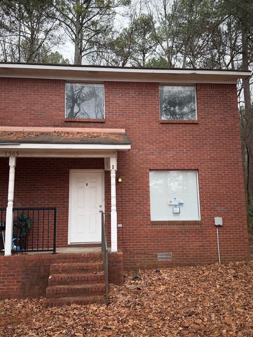 Harvest Townhome: 1565 Nick Davis Rd