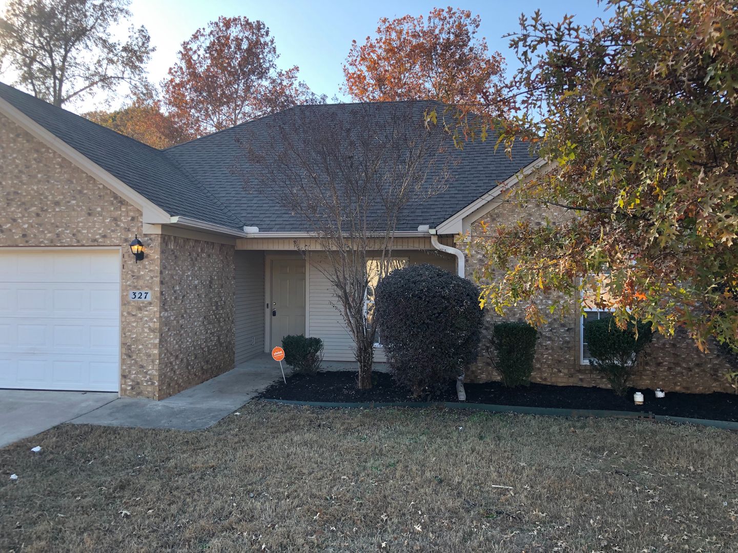 Benton House: 327 Autumn Dr.