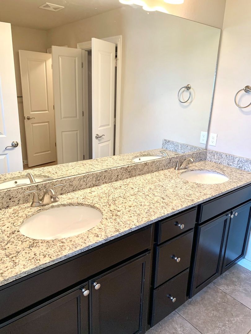 Rogers House: 2744 W Kilimanjaro Way