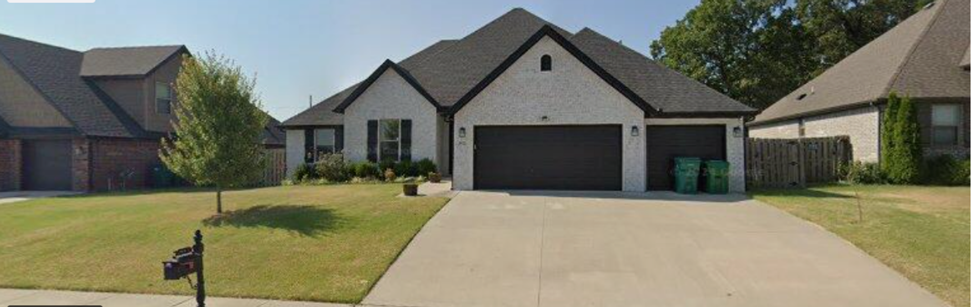 Centerton House: 1411 Sweetbriar Way