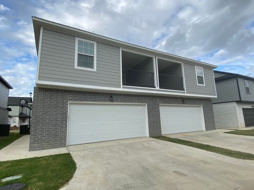 New 4 Bed Townhome Ready Now! Apply Today! MOVE IN SPECIAL: FIRST MONTH'S RENT FREE! – photo 1