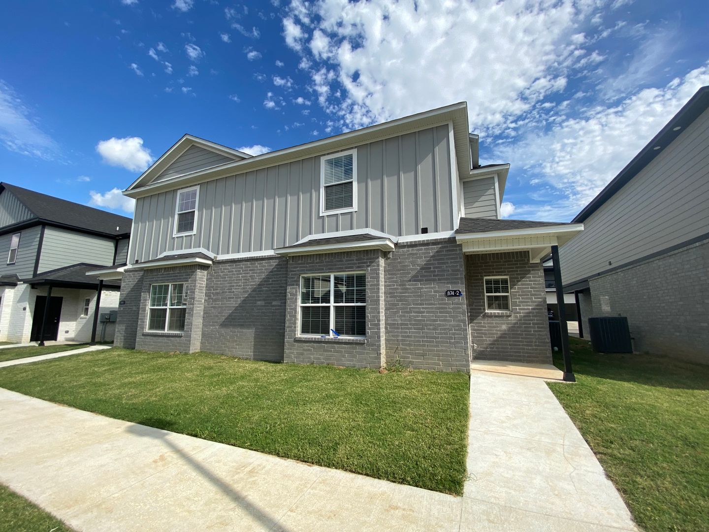 Fayetteville Multiplex: 938 S Benchmark Lane