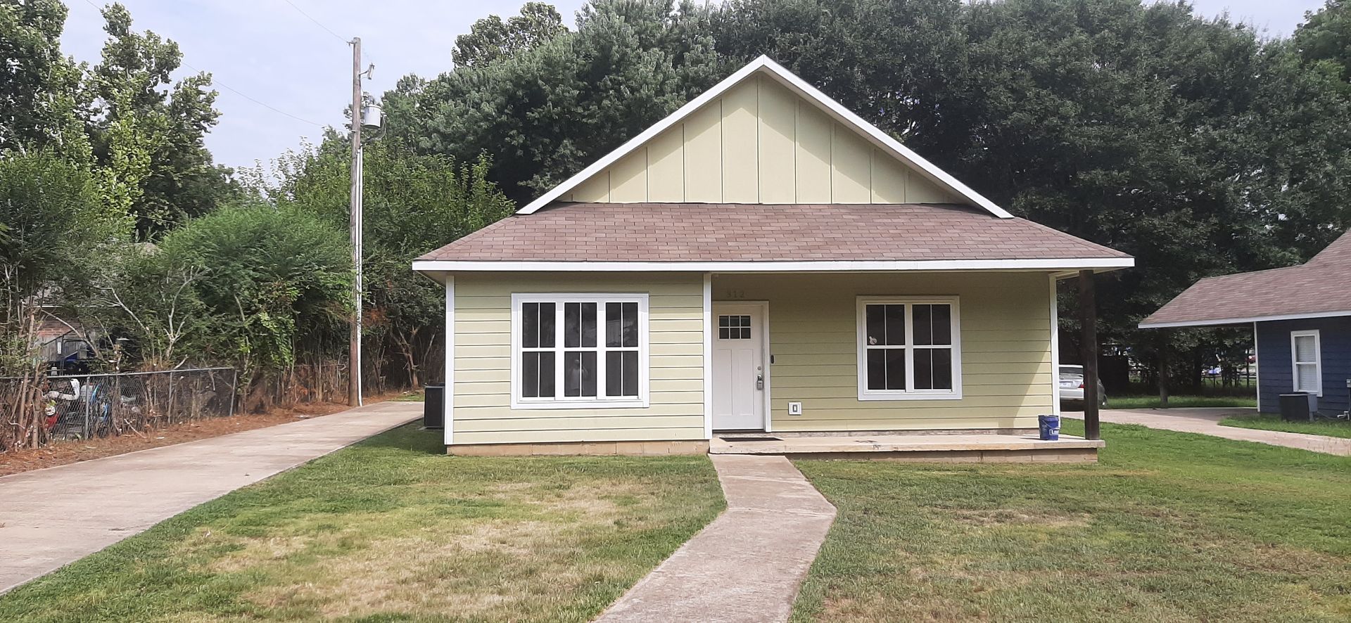 Beebe House: 312 W Indiana St.