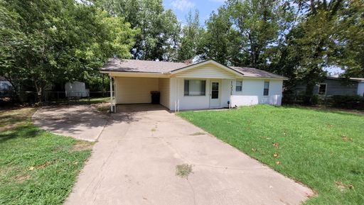 Nice 2 Bedroom 1 Bath Home Available This Fall in Barling – photo 1