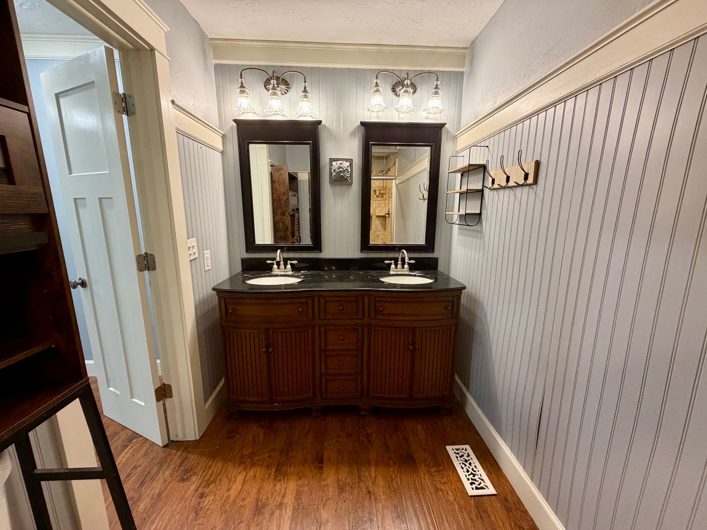 Gallery Image 14