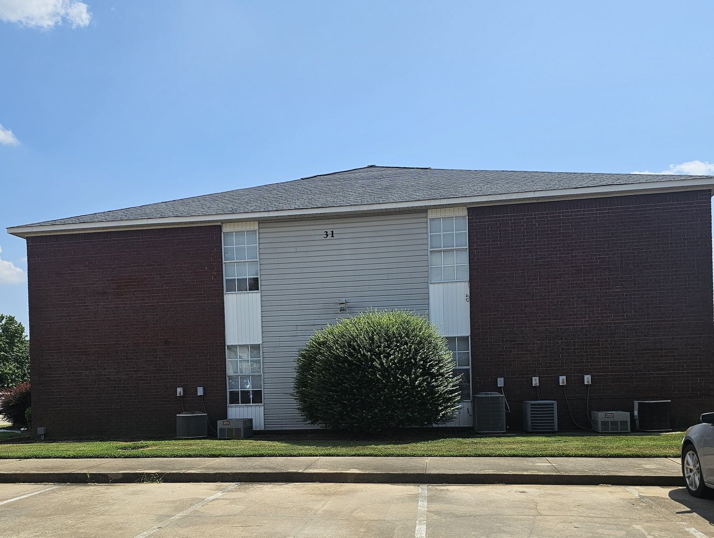 Van Buren Apartment: 51 Cedar Creek Court