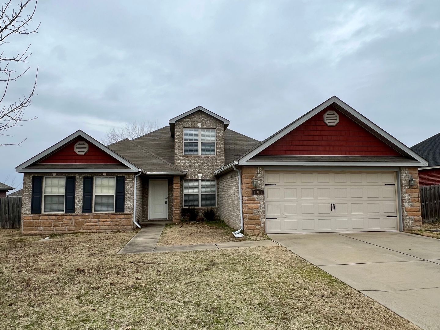 Fort Smith House: 605 Torrington Way