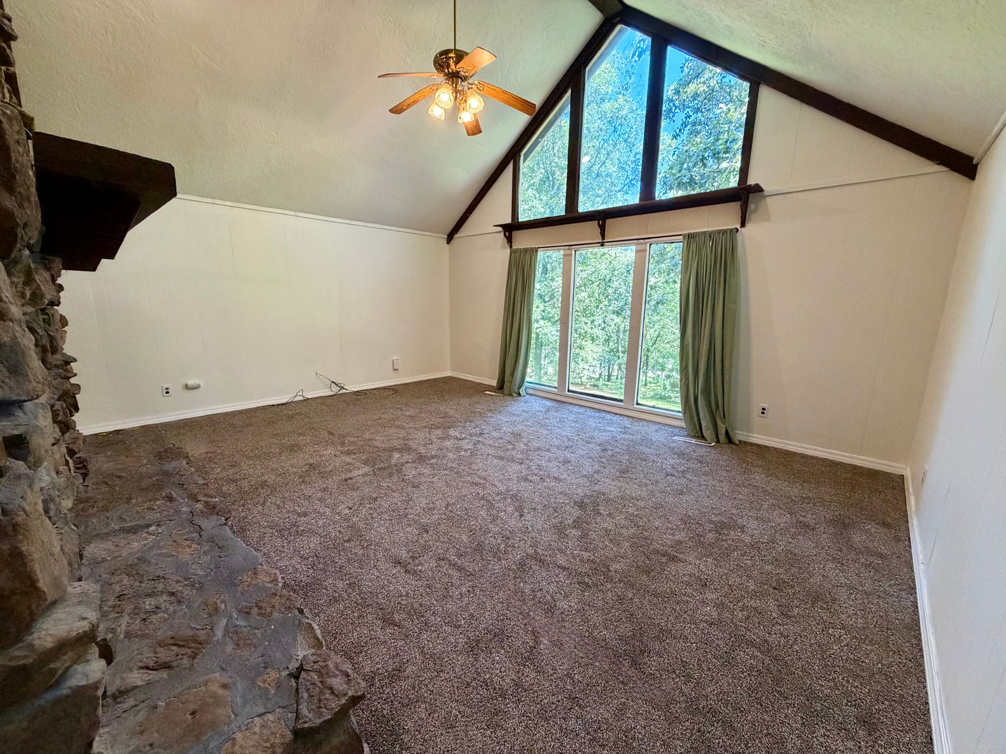 Gallery Image 9
