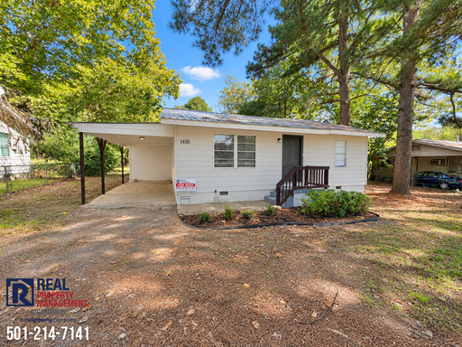 3-bed 1-bath home for rent in Jacksonville! – photo 1