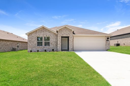 Spacious 4 Bed, 2 Bath Home with Garage in Mayflower! – photo 1
