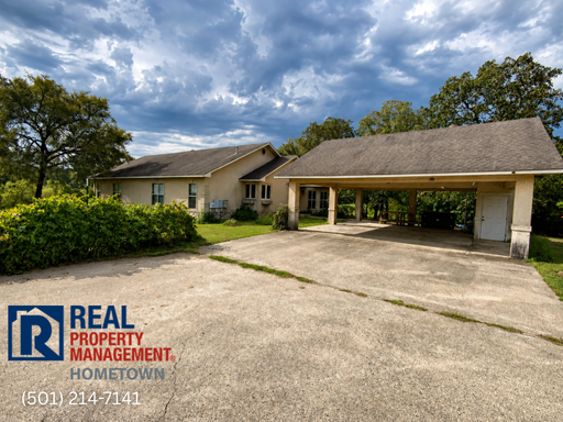 Charming Lonsdale Home with Hardwood Floors and Fireplace