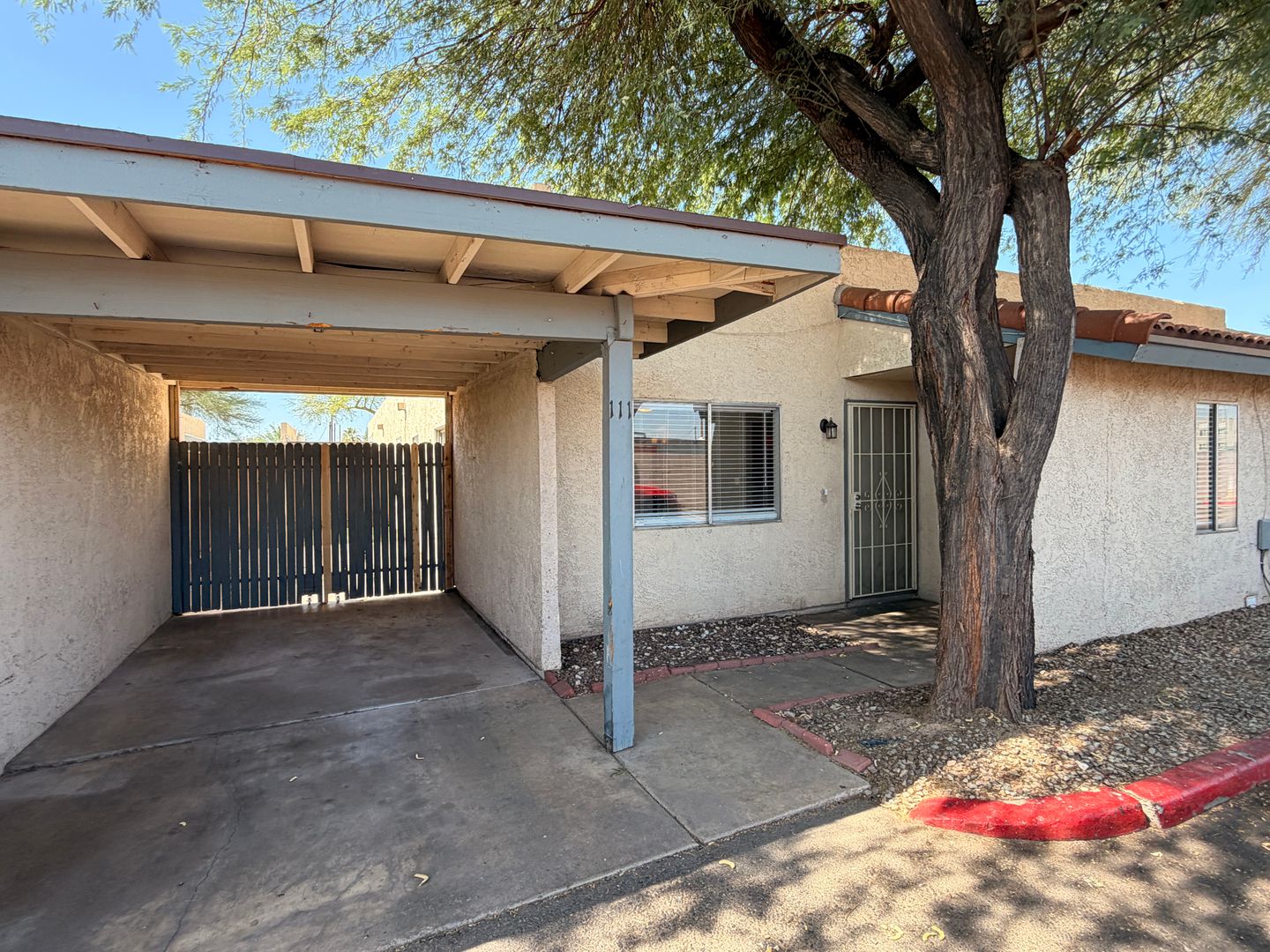 Glendale Apartment: 6527 N 67th Ave