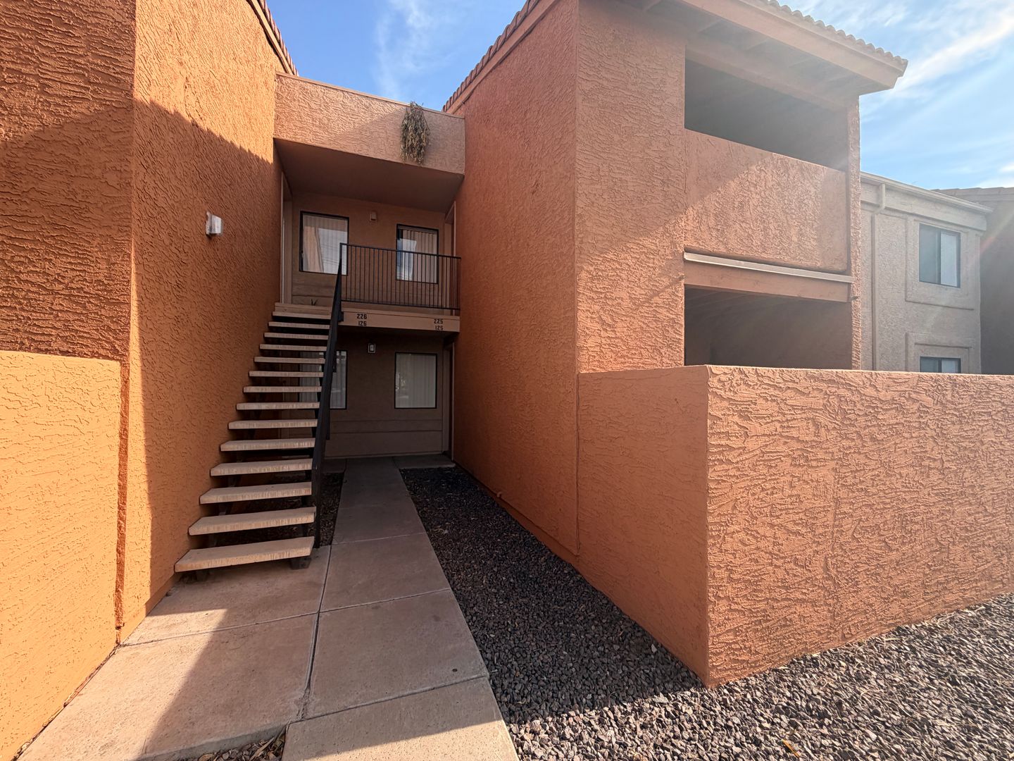 Tempe Apartment: 825 S. River Drive