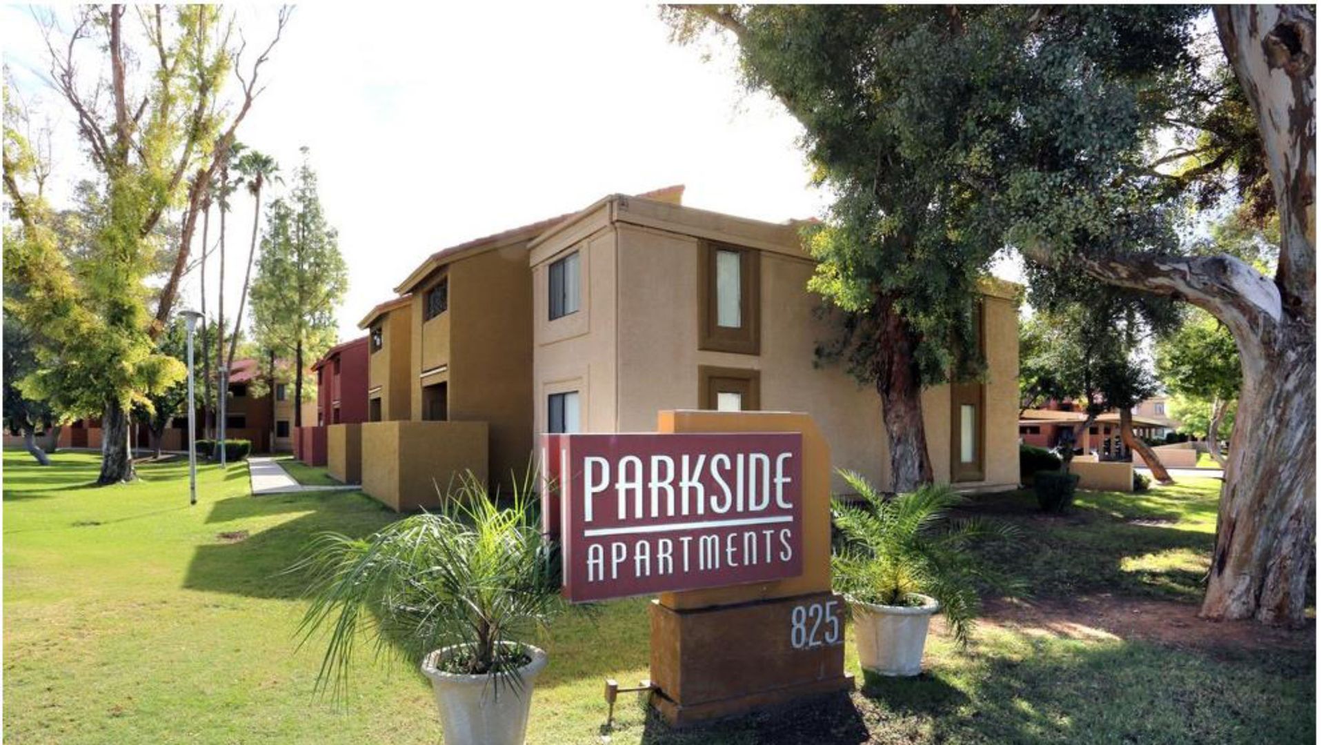 Tempe Apartment: 825 S. River Drive