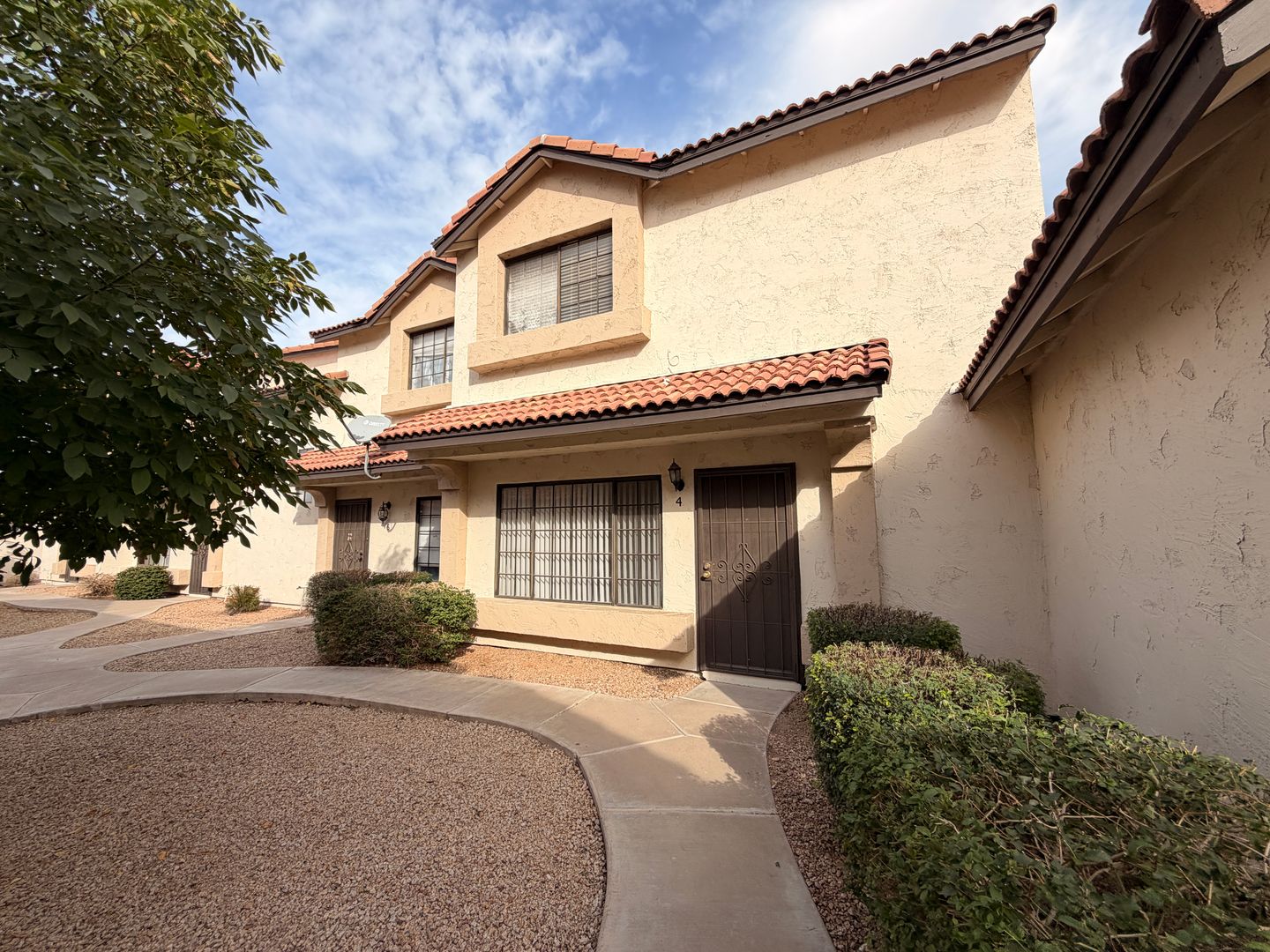 Chandler House: 2954 N Oregon St Unit 4