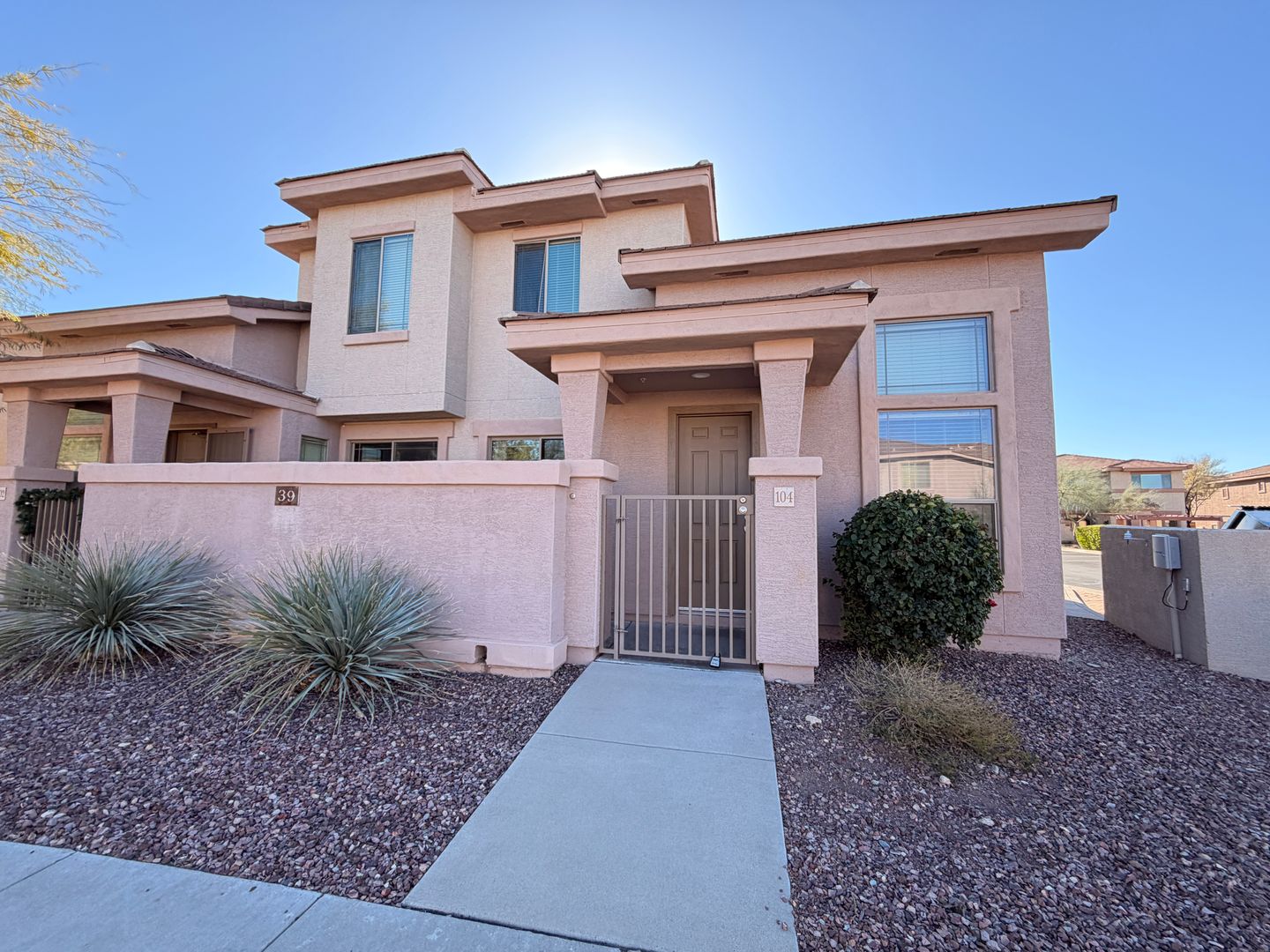 Anthem House: 42424 N Gavilan Peak Pkwy Unit 39104