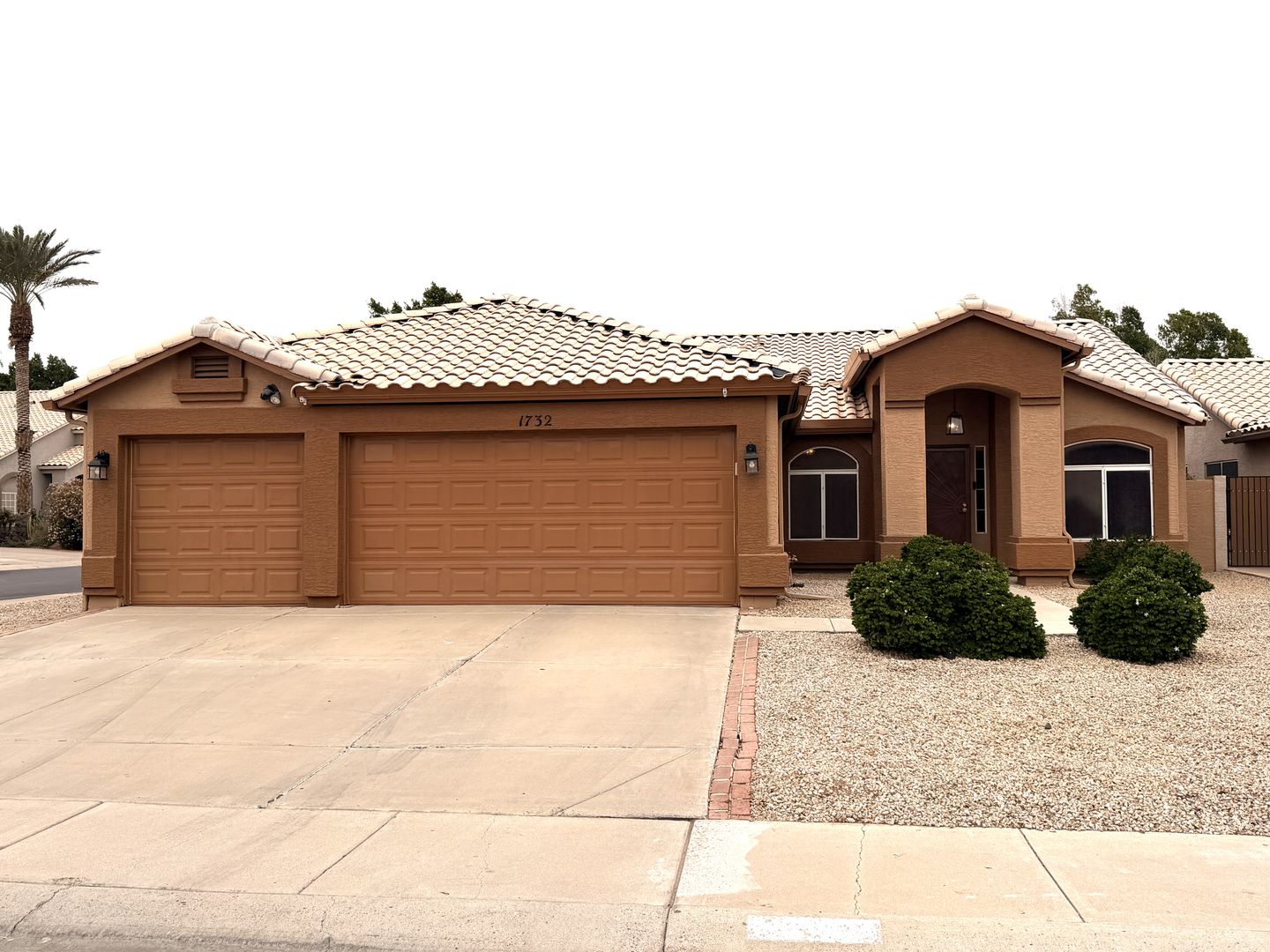 Gilbert House: 1732 W Laurel Court