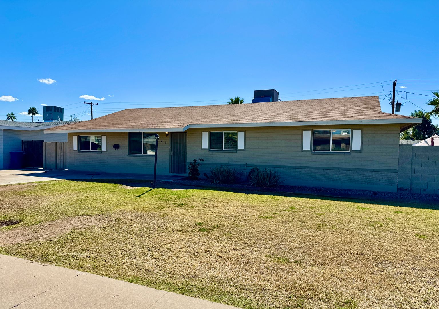 Tempe House: 321 E Malibu Dr