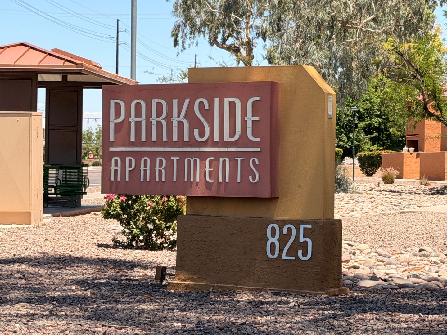 Tempe Apartment: 825 S. River Drive