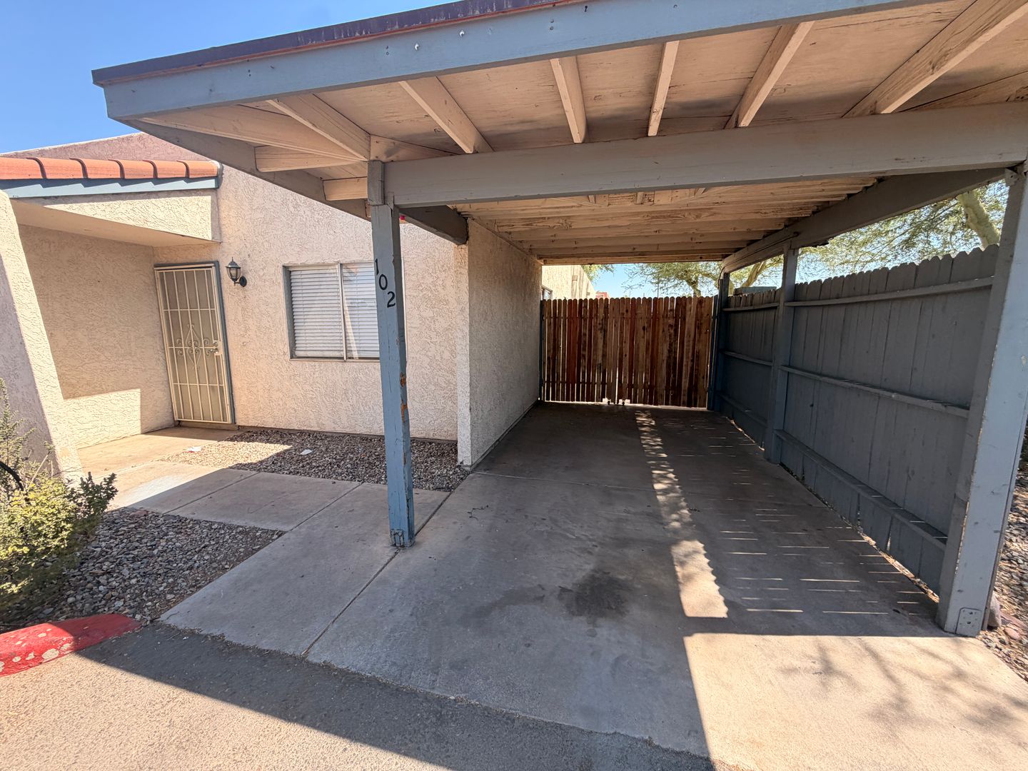 Glendale Apartment: 6527 N 67th Ave