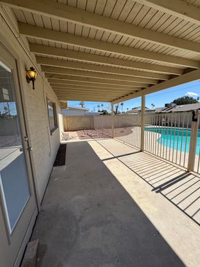 321 E Malibu Dr, Tempe, AZ 85282