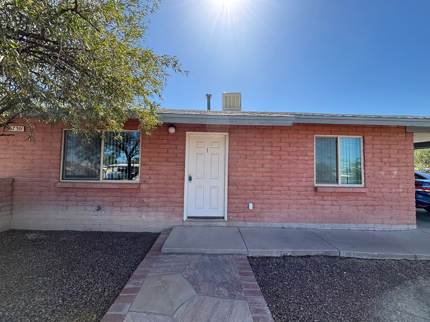 Tucson Apartment: 673 W 41st St