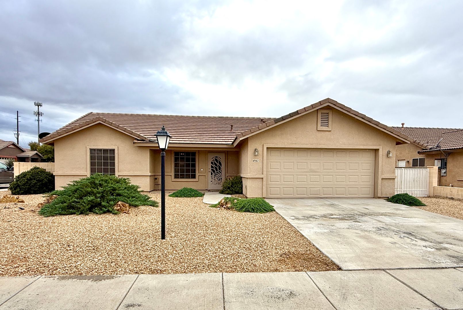Kingman House: 4941 Rain Barrel Dr.