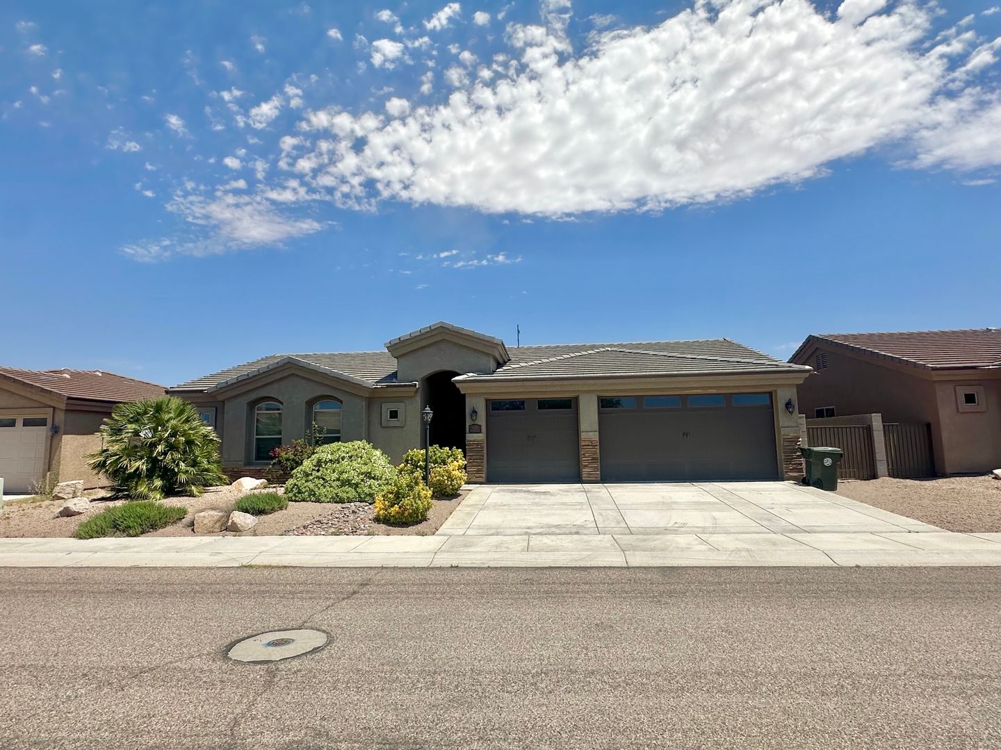 Kingman House: 3838 Meadowbrook Ln.