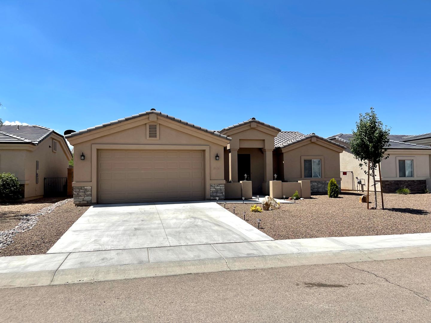 Kingman House: 3686 Richie Dr.